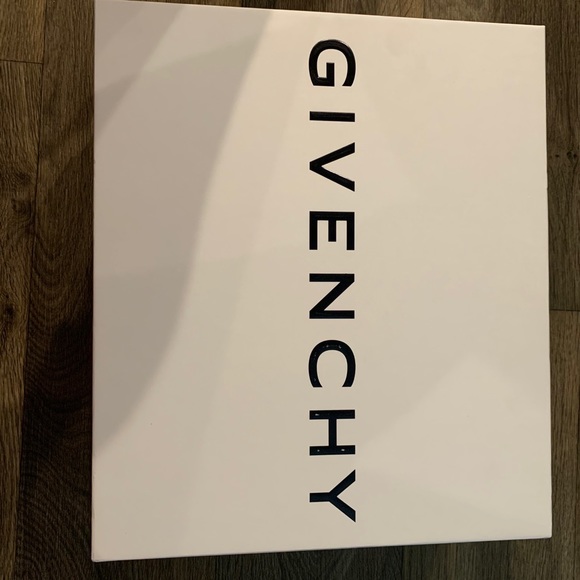 Givenchy Low Zip Combat Boots - Picture 8 of 8